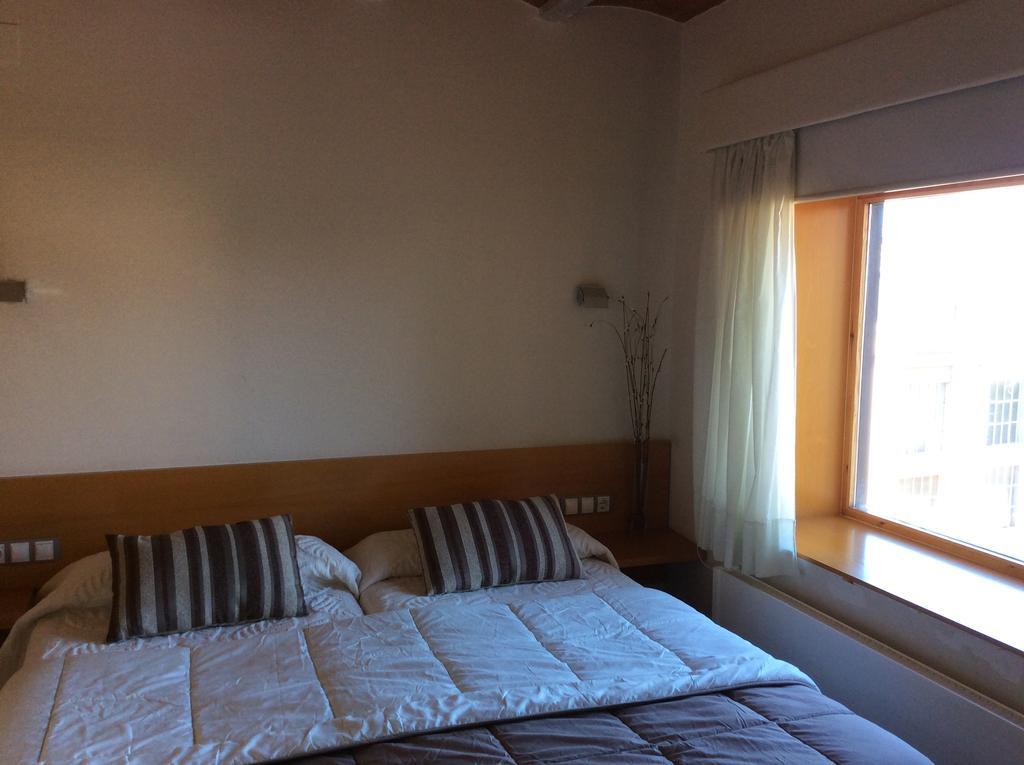 Hotel Viaurelia Montblanc Camera foto